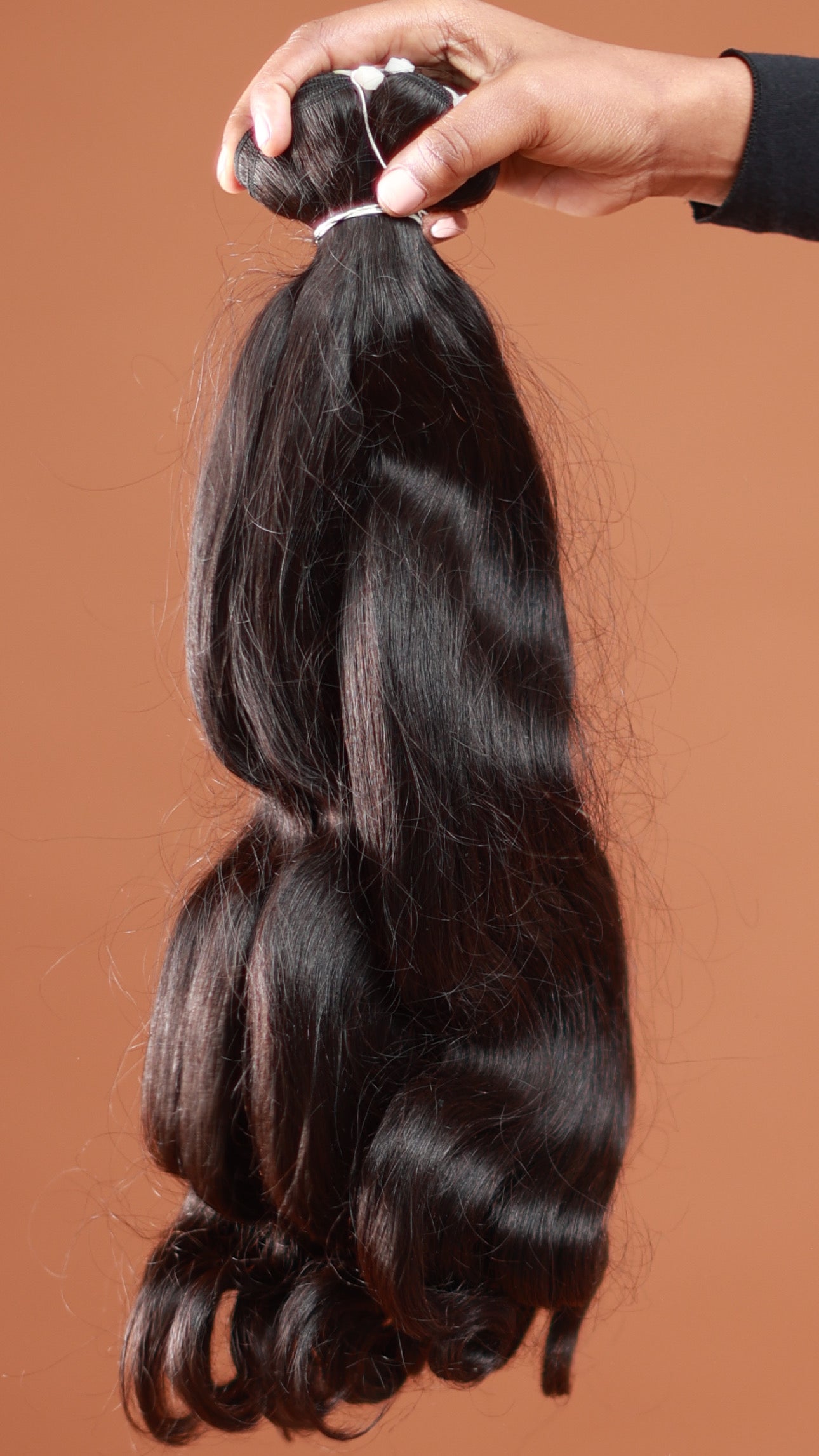 Cabelo Natural Ondulado com Costura – 50cm