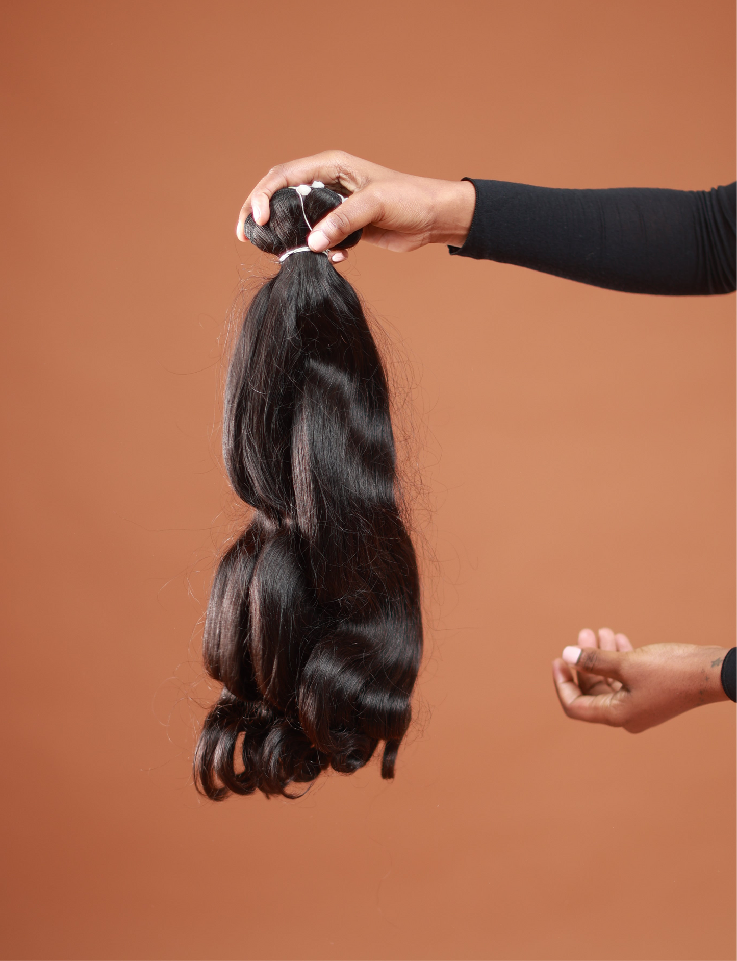 Cabelo Natural Ondulado com Costura – 50cm